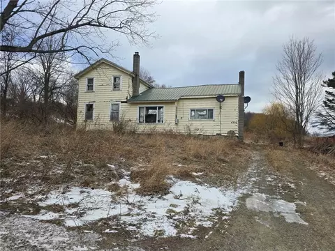 4350 Waterbury Hill Rd, Avoca, NY 14809