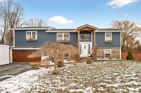 4055 S Fancher Rd, Holley, NY 14470