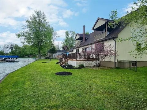 5896 W Lake Rd, Fleming, NY 13021