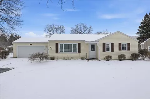 2010 Five Mile Line Rd, Penfield, NY 14526