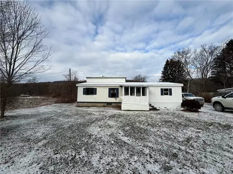 4939 Meads Creek Rd, Painted Post, NY 14870