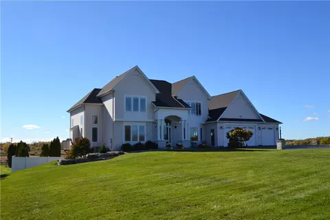 518 Manitou Beach Rd, Hilton, NY 14468