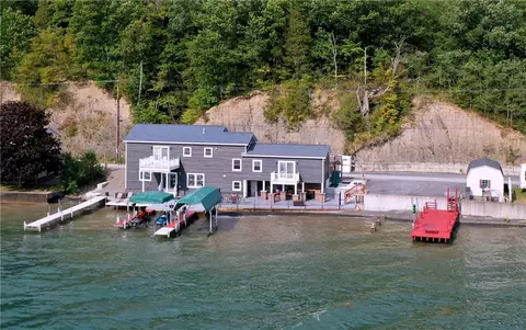 1653 Honoco Rd, Ledyard, NY 13026