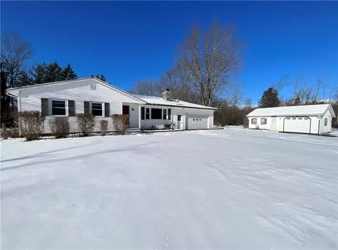 2838 Kendall Rd, Murray, NY 14470