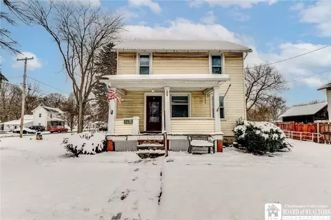 4626 S Gravel Rd, Shelby, NY 14103