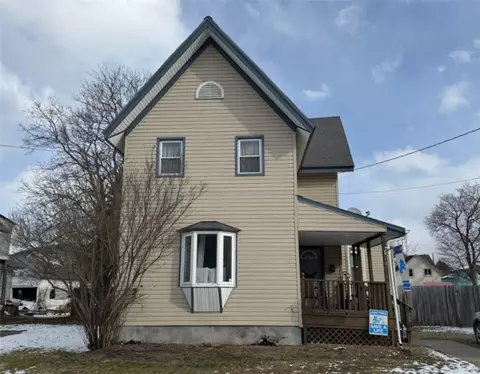 18 Stephens St, Canisteo, NY 14823