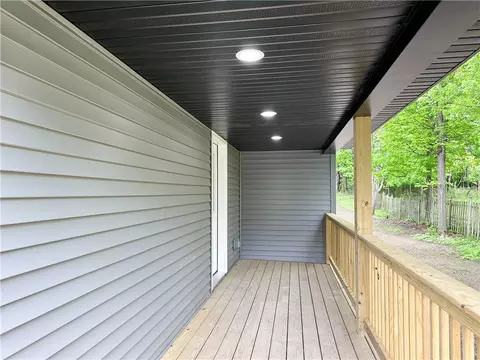Exterior - 258 Mcmaster St, Bath, NY 14810 photo 6 of 14