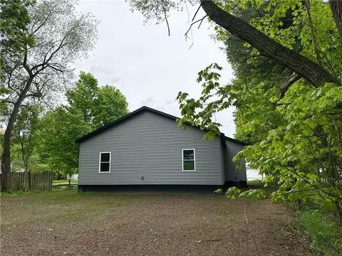 Exterior - 258 Mcmaster St, Bath, NY 14810 photo 13 of 14