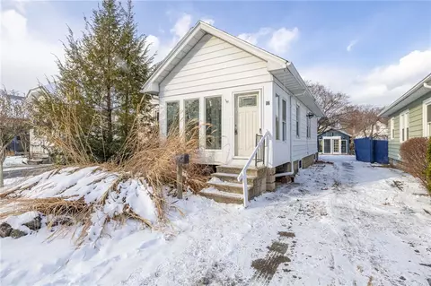 Exterior - 92 Wheeldon Dr, Greece, NY 14616 photo 2 of 5