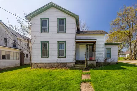 54 Gardeau St, Perry, NY 14530