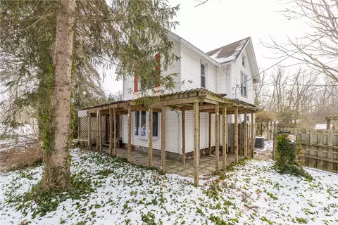 1055 Klem Rd, Webster, NY 14580