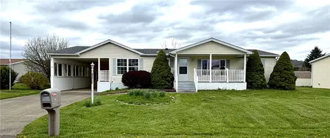 35 Retirement Dr, Horseheads, NY 14845