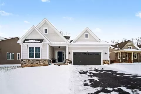 16 Aden Hl, Pittsford, NY 14534