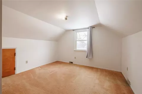 Bedroom - 5881 E Henrietta Rd, Rush, NY 14543 photo 5 of 6