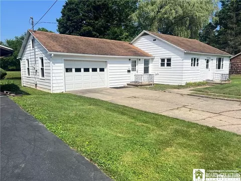 70 Williams Ave, Wellsville, NY 14895