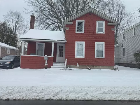117 W Academy St, Albion, NY 14411