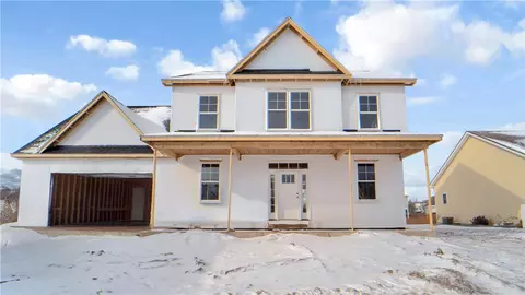 500 N Creek Xing, Greece, NY 14612