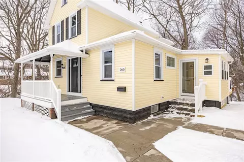 Exterior - 260 Point Pleasant Rd, Irondequoit, NY 14622 photo 4 of 11