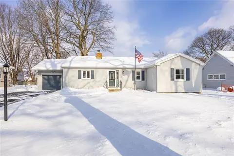 419 Brookview Dr, Irondequoit, NY 14617