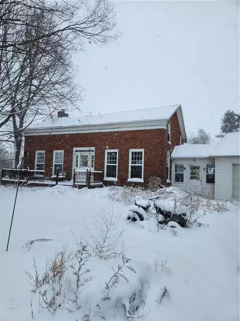 1520 Walker Lake Ontario Rd, Hilton, NY 14468
