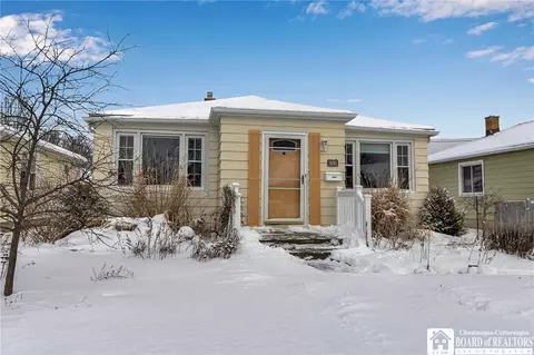 180 Bering Ave, Buffalo, NY 14223