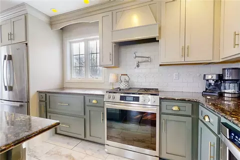 Kitchen - 3607 Summit Ct, Erwin, NY 14870 photo 4 of 5