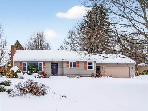 3040 S Union St, Ogden, NY 14624