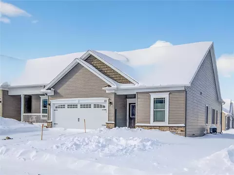 53 Timber Creek Trl, Gates, NY 14606