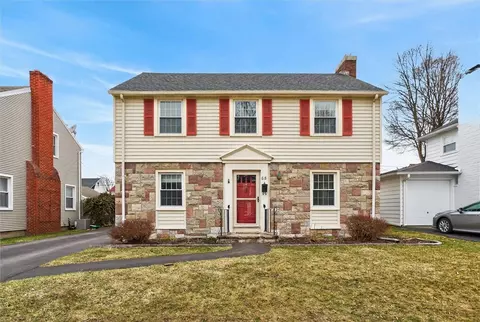 68 Covington Rd, Irondequoit, NY 14617