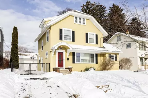 252 Brockley Rd, Irondequoit, NY 14609