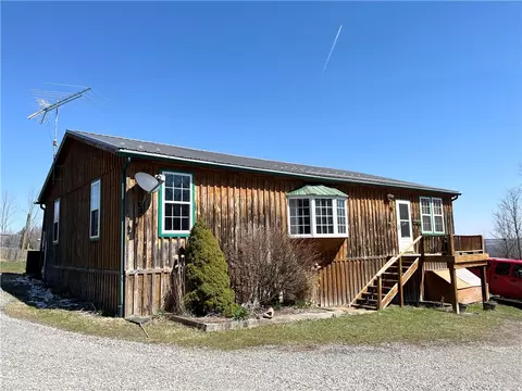 8970 Cook Rd, Almond, NY 14804