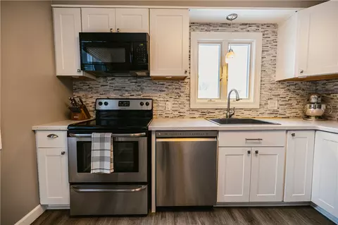 Kitchen - 48 Willowen Dr, Irondequoit, NY 14609 photo 1 of 2