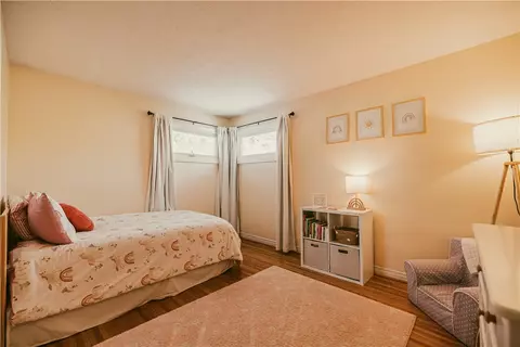 Bedroom - 48 Willowen Dr, Irondequoit, NY 14609 photo 2 of 4