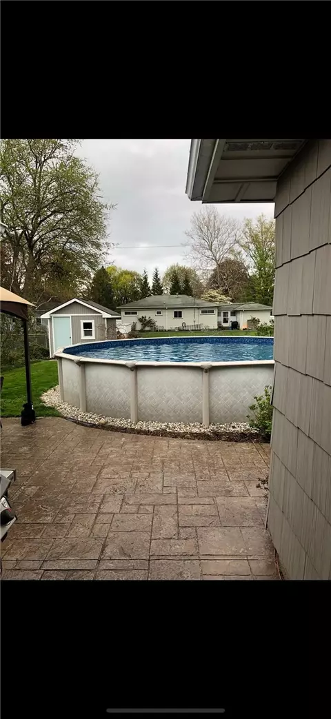 Exterior - 48 Willowen Dr, Irondequoit, NY 14609 photo 4 of 6