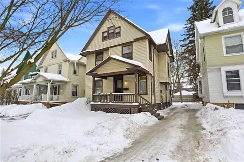 275 Parsells Ave, Rochester, NY 14609