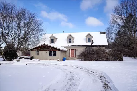 3800 Dewey Rd, Shortsville, NY 14548