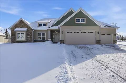 387 Rumford Rd, Greece, NY 14626