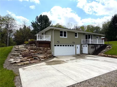 12483 Sawmill Run Rd, South Valley, NY 14738