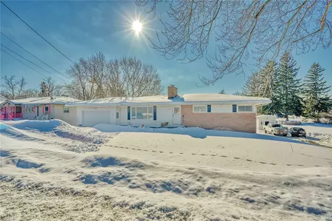 3607 W Ridge Rd, Greece, NY 14626