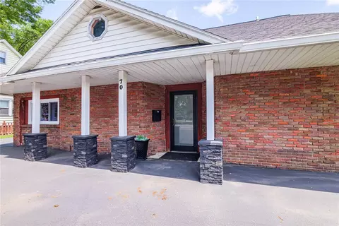 Exterior - 70 Cooper Rd, Irondequoit, NY 14617 photo 6 of 8