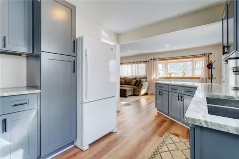 Kitchen - 172 Wildmere Rd, Irondequoit, NY 14617 photo 6 of 7