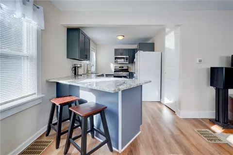 Kitchen - 172 Wildmere Rd, Irondequoit, NY 14617 photo 2 of 7