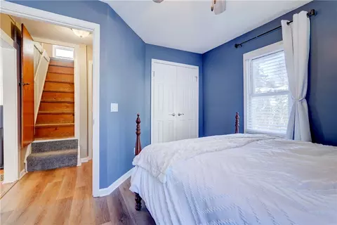 Bedroom - 172 Wildmere Rd, Irondequoit, NY 14617 photo 4 of 6