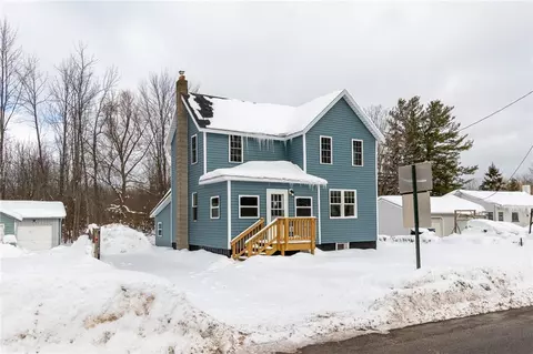 52 State St, Sodus, NY 14551