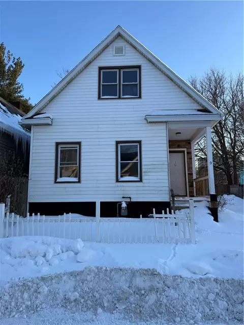 9 Hoeltzer St, Rochester, NY 14605
