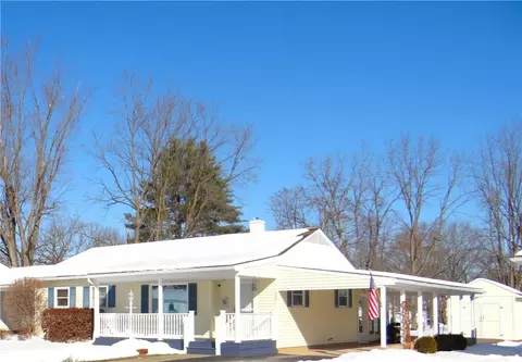 1003 Sycamore Cir, Southport, NY 14904