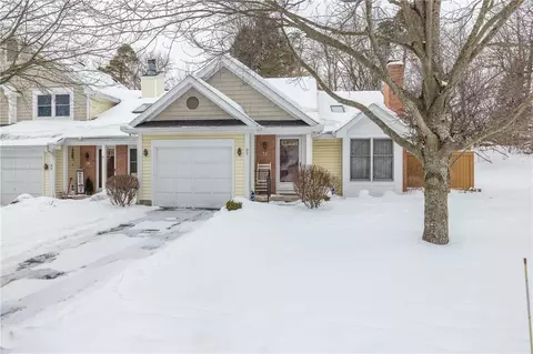 37 Overview Cir, Chili, NY 14623