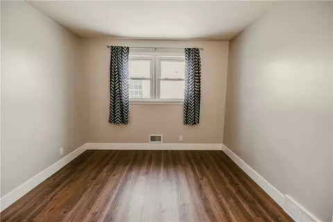 Bedroom - 25 Walnut Park, Irondequoit, NY 14622 photo 1 of 4