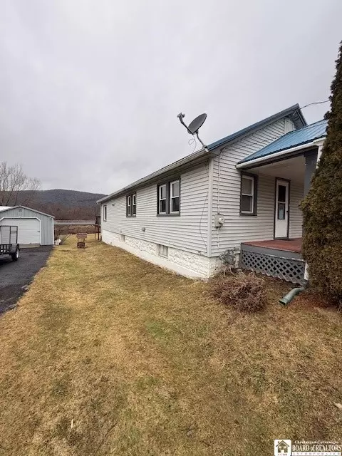 859 N Main St, Carrollton, NY 14753