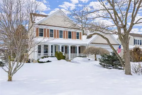 39 Woodworth St, Victor, NY 14564